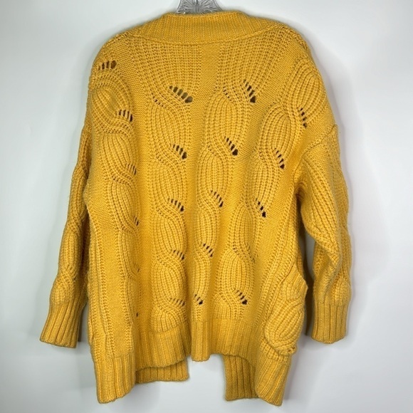 Sweet Genesis Yellow Chunky Cardigan Sweater Size S/M - Picture 4 of 9